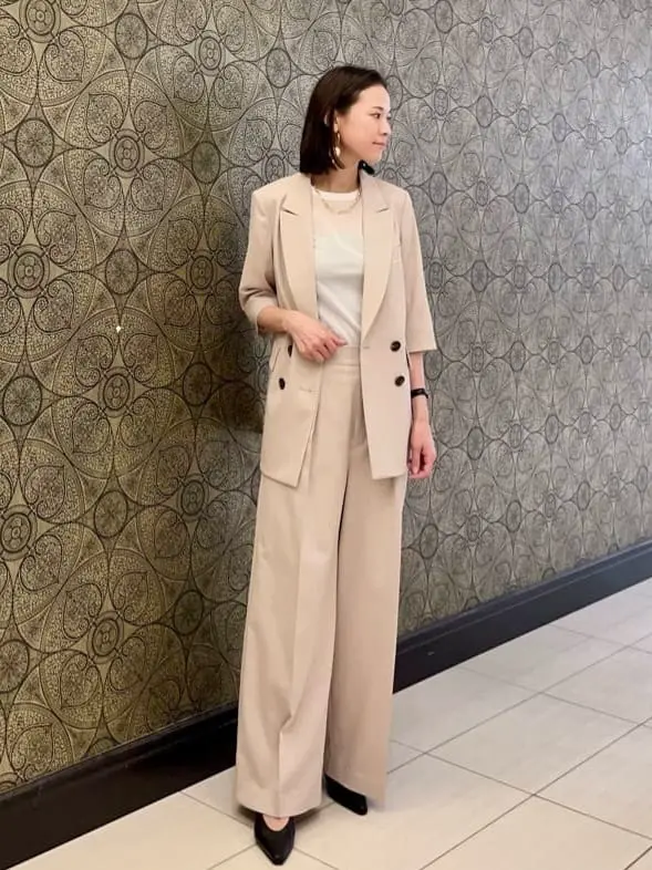 GRACE CONTINENTAL The Banquet 亀田 未希 コーディネート画像