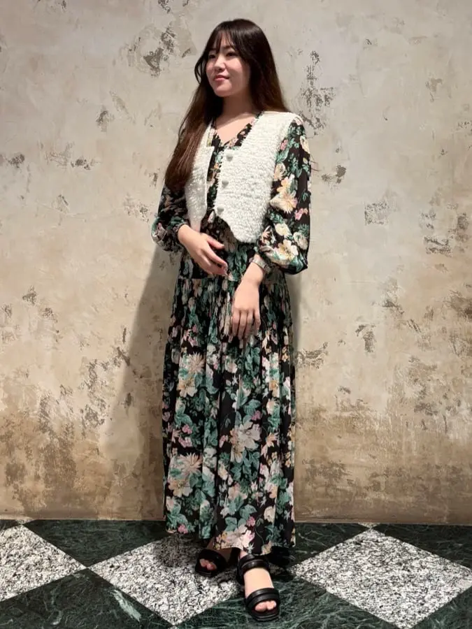 GRACE CONTINENTAL The Banquet 松原 明音 コーディネート画像