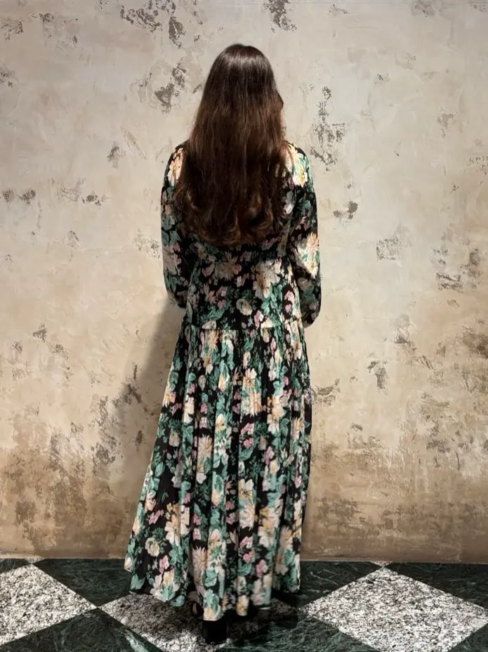 GRACE CONTINENTAL The Banquet 松原 明音 コーディネート画像