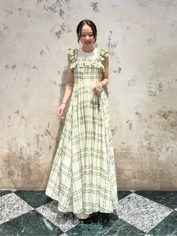 GRACE CONTINENTAL The Banquet Suzuka コーディネート画像