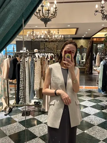 GRACE CONTINENTAL The Banquet 亀田 未希 コーディネート画像