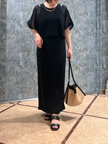 GRACE CONTINENTAL The Banquet 吉永　ひかる コーディネート画像