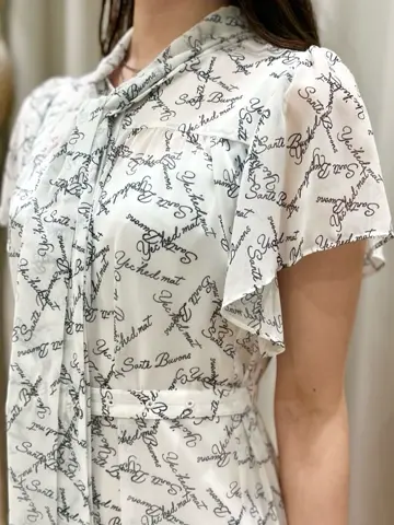 GRACE CONTINENTAL The Banquet 遠藤　みずき コーディネート画像