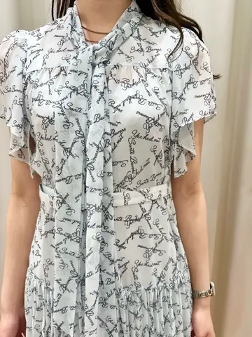 GRACE CONTINENTAL The Banquet 遠藤　みずき コーディネート画像