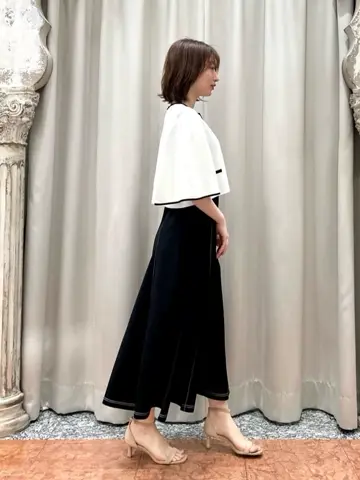 GRACE CONTINENTAL The Banquet eri コーディネート画像