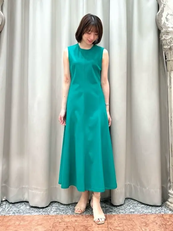 GRACE CONTINENTAL The Banquet eri コーディネート画像