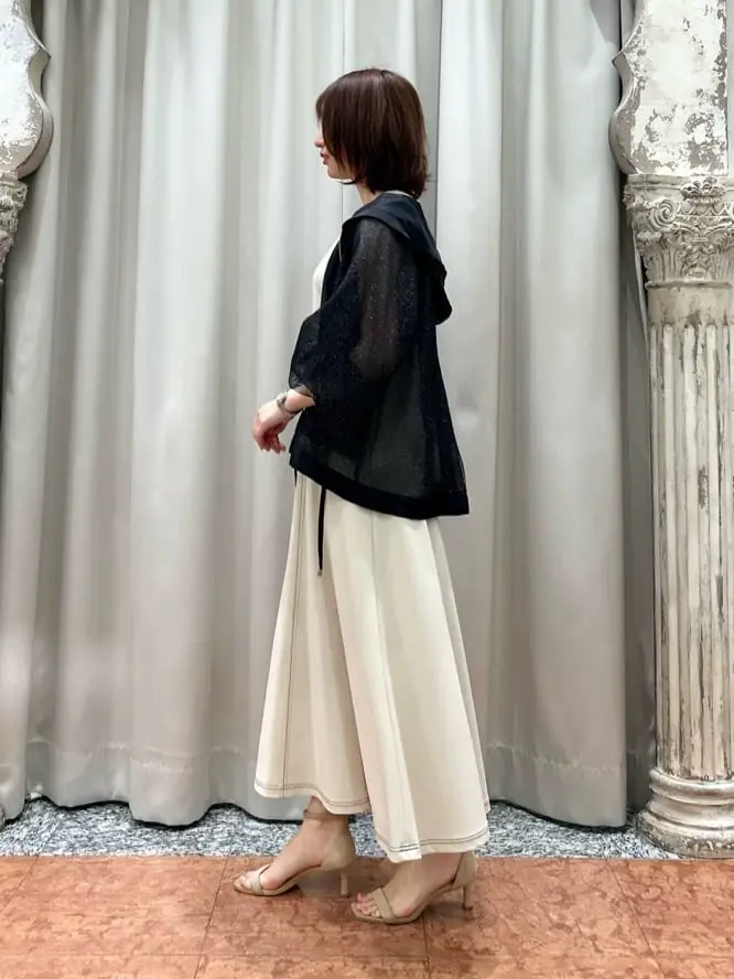 GRACE CONTINENTAL The Banquet eri コーディネート画像