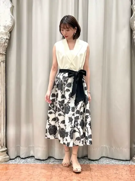 GRACE CONTINENTAL The Banquet eri コーディネート画像