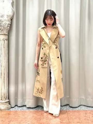 GRACE CONTINENTAL The Banquet eri コーディネート画像