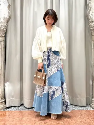 GRACE CONTINENTAL The Banquet eri コーディネート画像