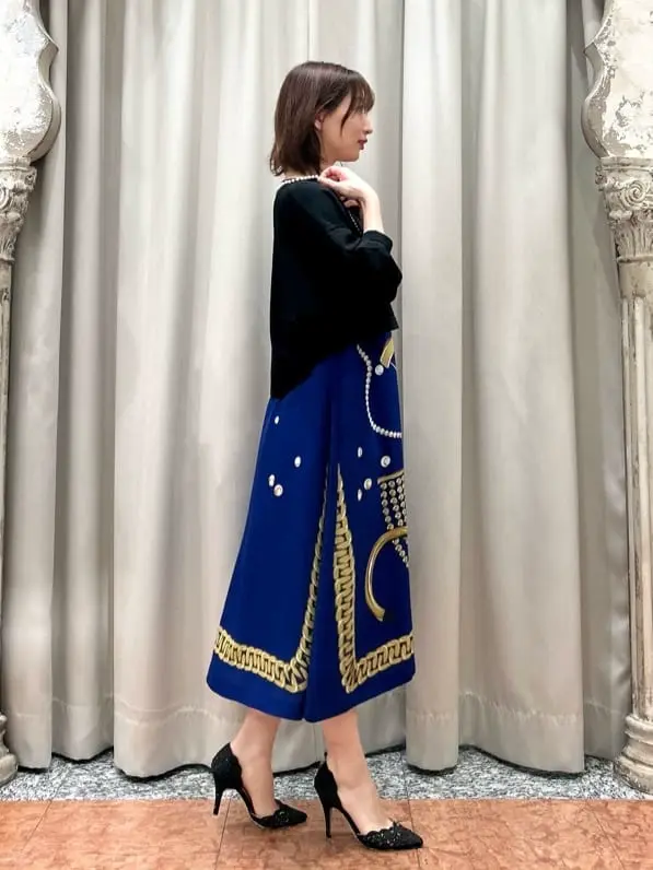 GRACE CONTINENTAL The Banquet eri コーディネート画像