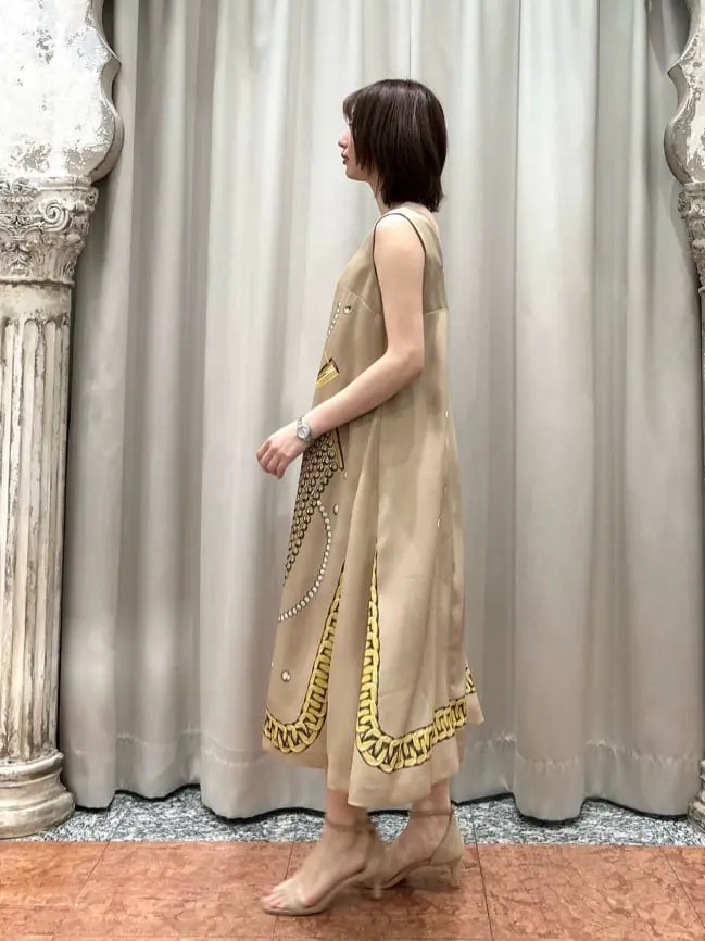 GRACE CONTINENTAL The Banquet eri コーディネート画像