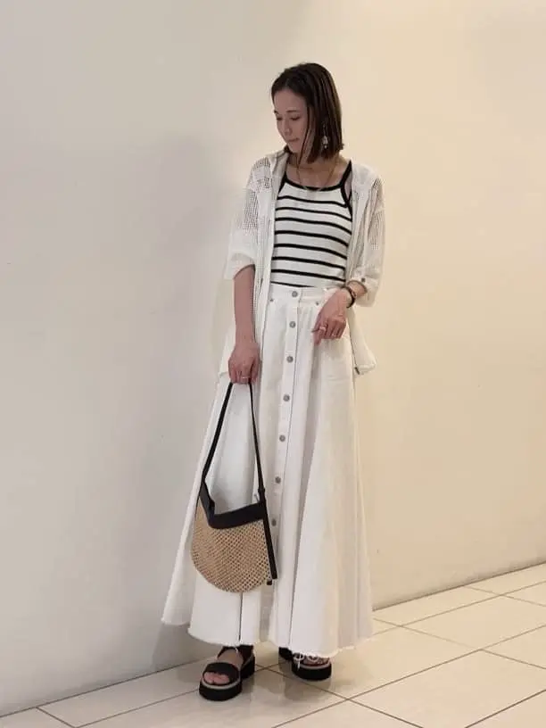 GRACE CONTINENTAL The Banquet 亀田 未希 コーディネート画像