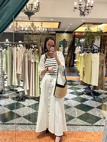 GRACE CONTINENTAL The Banquet 亀田 未希 コーディネート画像