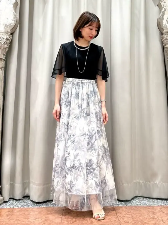 GRACE CONTINENTAL The Banquet eri コーディネート画像