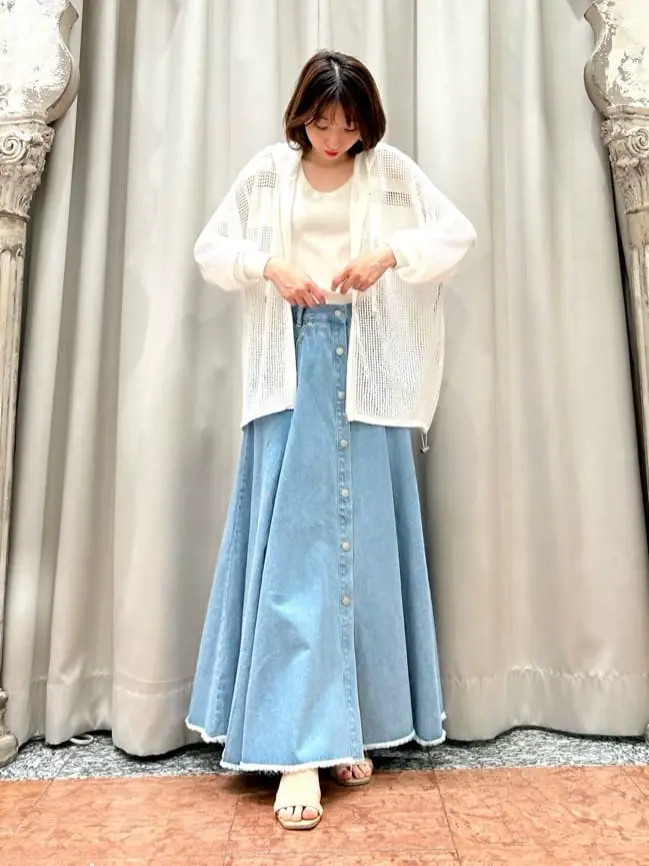 GRACE CONTINENTAL The Banquet eri コーディネート画像