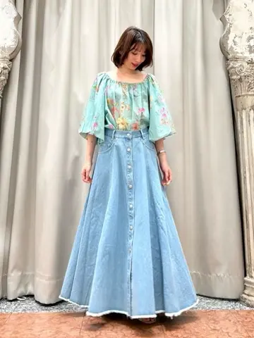 GRACE CONTINENTAL The Banquet eri コーディネート画像