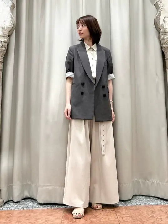 GRACE CONTINENTAL The Banquet eri コーディネート画像