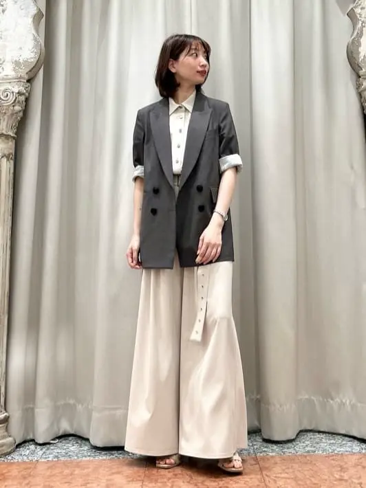 GRACE CONTINENTAL The Banquet eri コーディネート画像