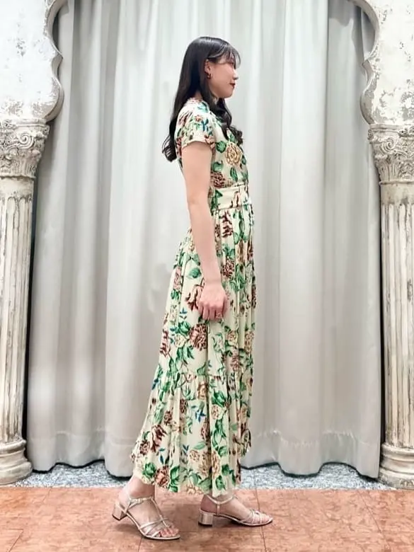 GRACE CONTINENTAL The Banquet 遠藤　みずき コーディネート画像