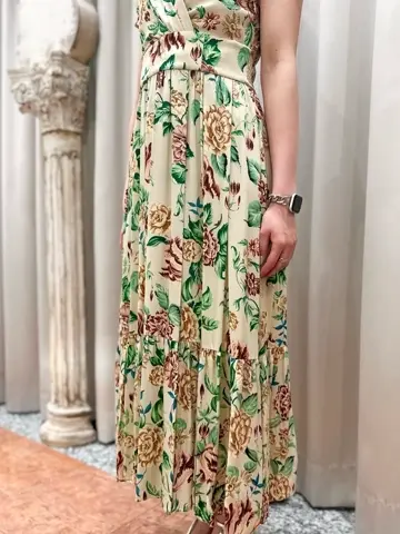 GRACE CONTINENTAL The Banquet 遠藤　みずき コーディネート画像