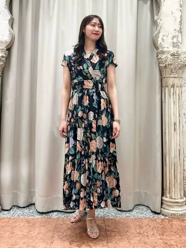 GRACE CONTINENTAL The Banquet 遠藤　みずき コーディネート画像