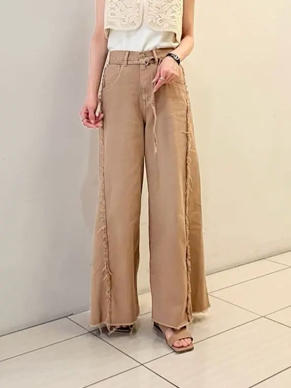 GRACE CONTINENTAL The Banquet 亀田 未希 コーディネート画像