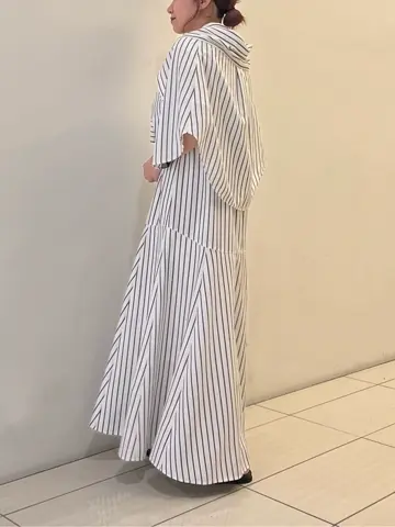 GRACE CONTINENTAL The Banquet SAITO コーディネート画像