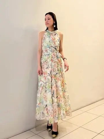 GRACE CONTINENTAL The Banquet 亀田 未希 コーディネート画像