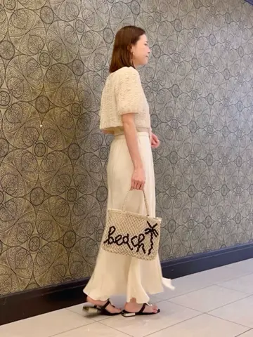 GRACE CONTINENTAL The Banquet 亀田 未希 コーディネート画像