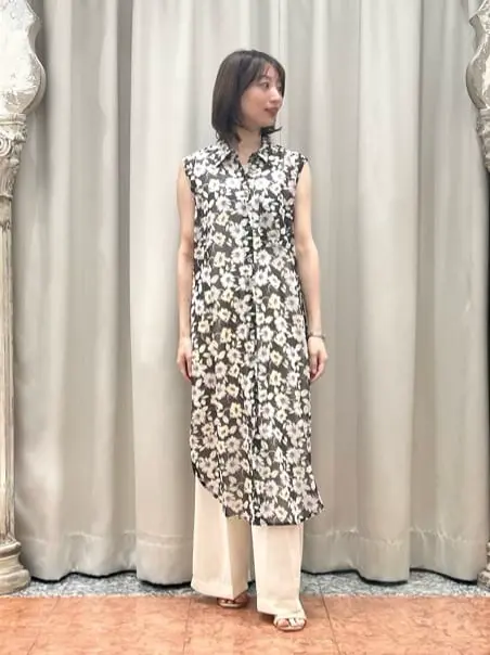 GRACE CONTINENTAL The Banquet eri コーディネート画像