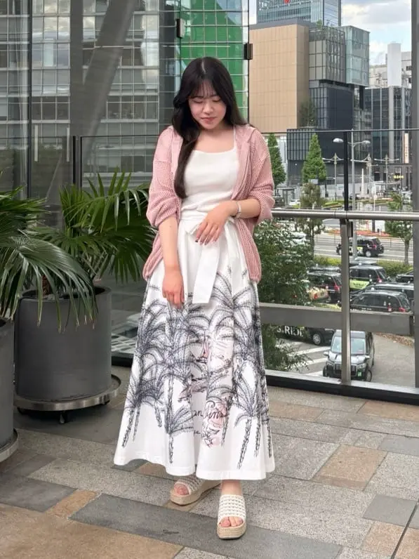 GRACE CONTINENTAL The Banquet 松原 明音 コーディネート画像