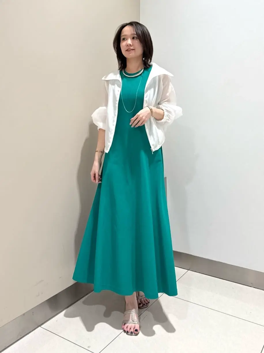 GRACE CONTINENTAL The Banquet Suzuka コーディネート画像