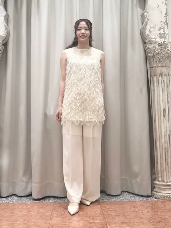 GRACE CONTINENTAL The Banquet 関谷　真琴 コーディネート画像