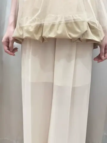 GRACE CONTINENTAL The Banquet 関谷　真琴 コーディネート画像