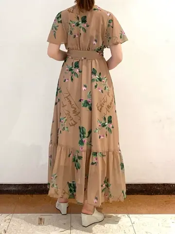 GRACE CONTINENTAL The Banquet mikiho コーディネート画像