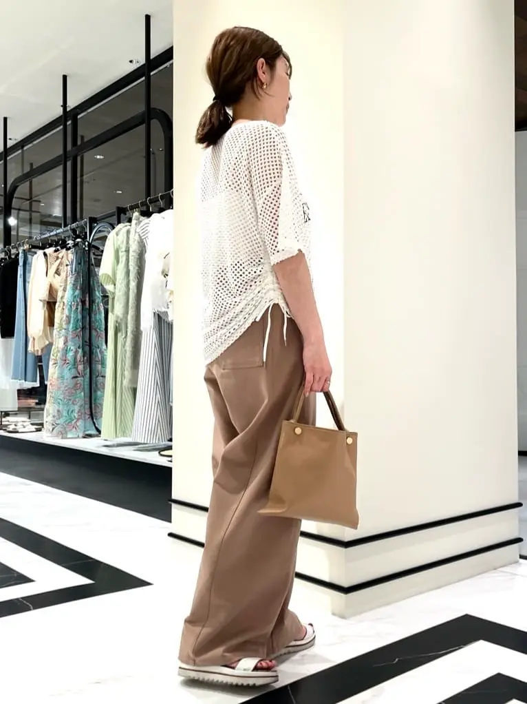 GRACE CONTINENTAL The Banquet 泉　智子 コーディネート画像