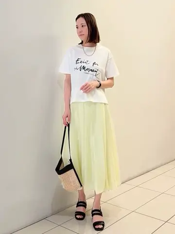 GRACE CONTINENTAL The Banquet 亀田 未希 コーディネート画像