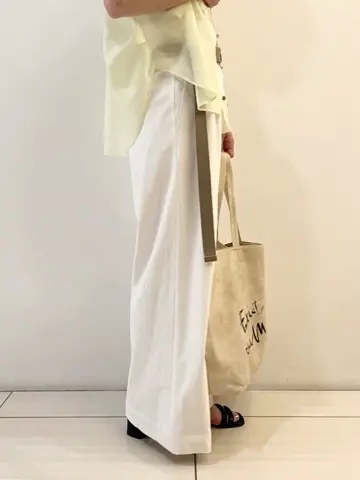 GRACE CONTINENTAL The Banquet 亀田 未希 コーディネート画像