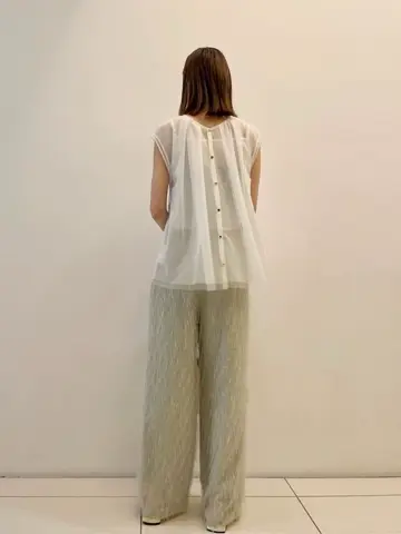 GRACE CONTINENTAL The Banquet 亀田 未希 コーディネート画像