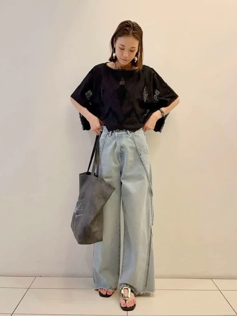 GRACE CONTINENTAL The Banquet 亀田 未希 コーディネート画像