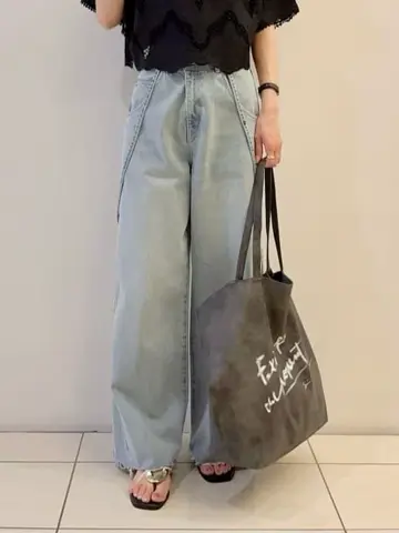 GRACE CONTINENTAL The Banquet 亀田 未希 コーディネート画像