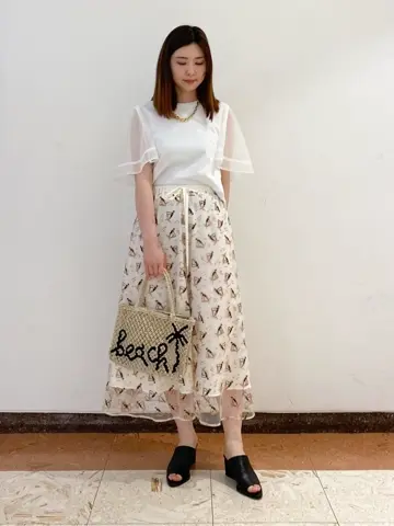 GRACE CONTINENTAL The Banquet mikiho コーディネート画像