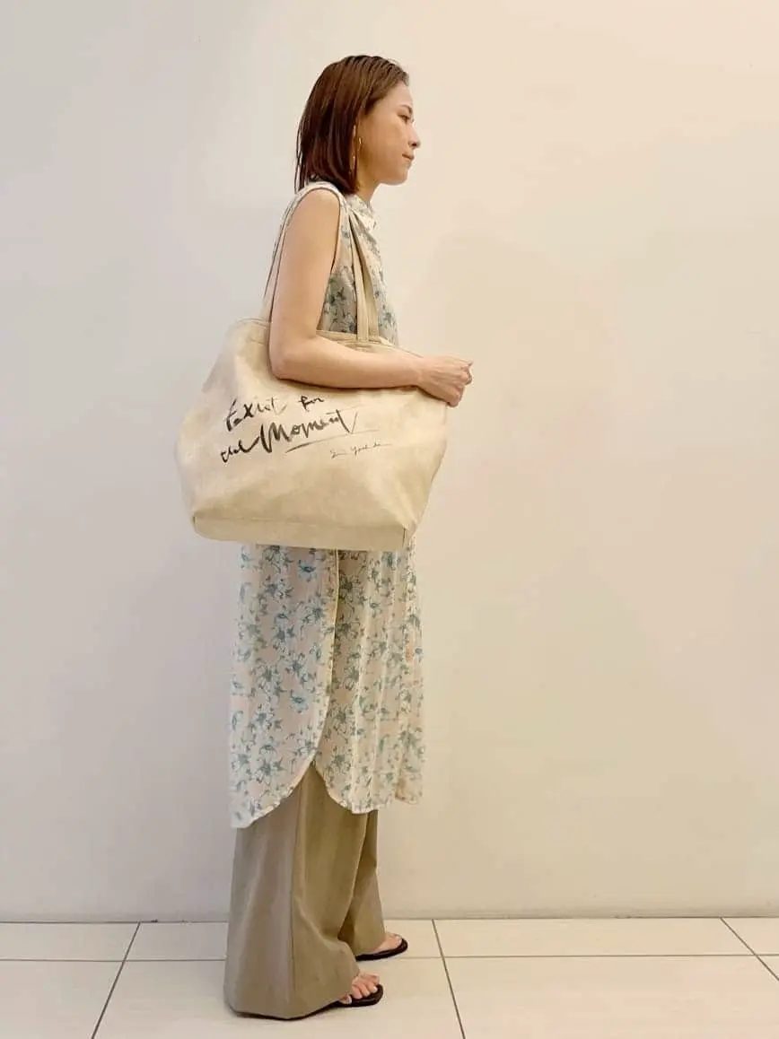 GRACE CONTINENTAL The Banquet 亀田 未希 コーディネート画像