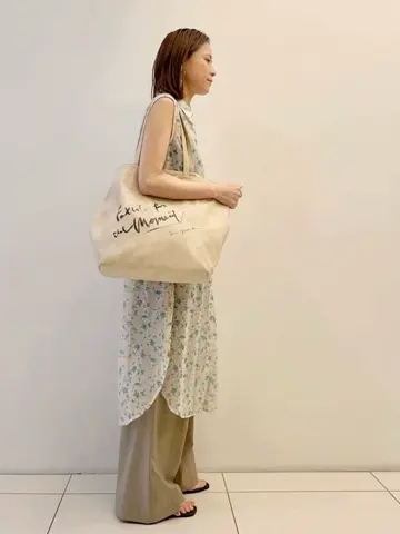 GRACE CONTINENTAL The Banquet 亀田 未希 コーディネート画像