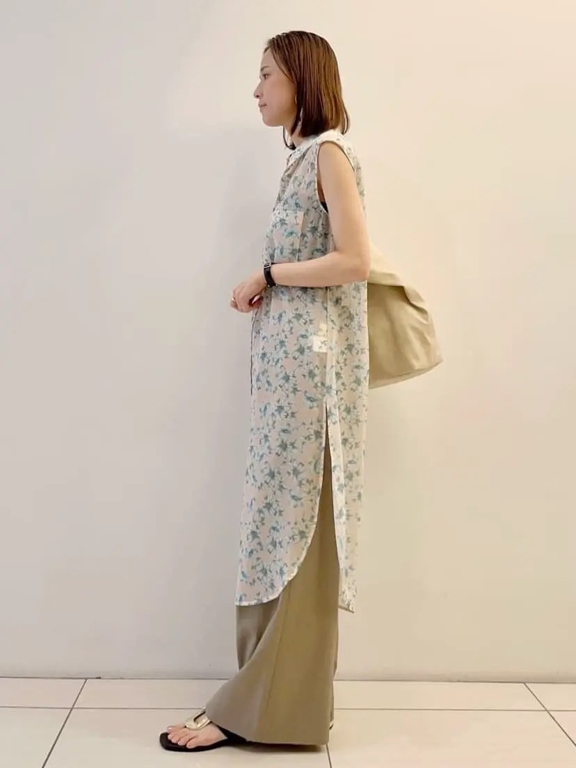 GRACE CONTINENTAL The Banquet 亀田 未希 コーディネート画像