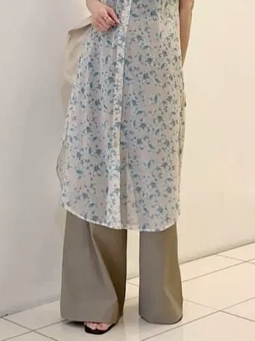 GRACE CONTINENTAL The Banquet 亀田 未希 コーディネート画像