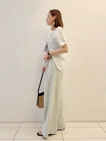 GRACE CONTINENTAL The Banquet 亀田 未希 コーディネート画像