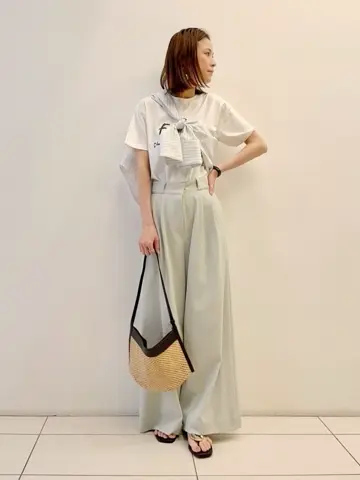 GRACE CONTINENTAL The Banquet 亀田 未希 コーディネート画像