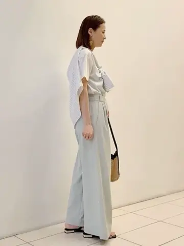 GRACE CONTINENTAL The Banquet 亀田 未希 コーディネート画像